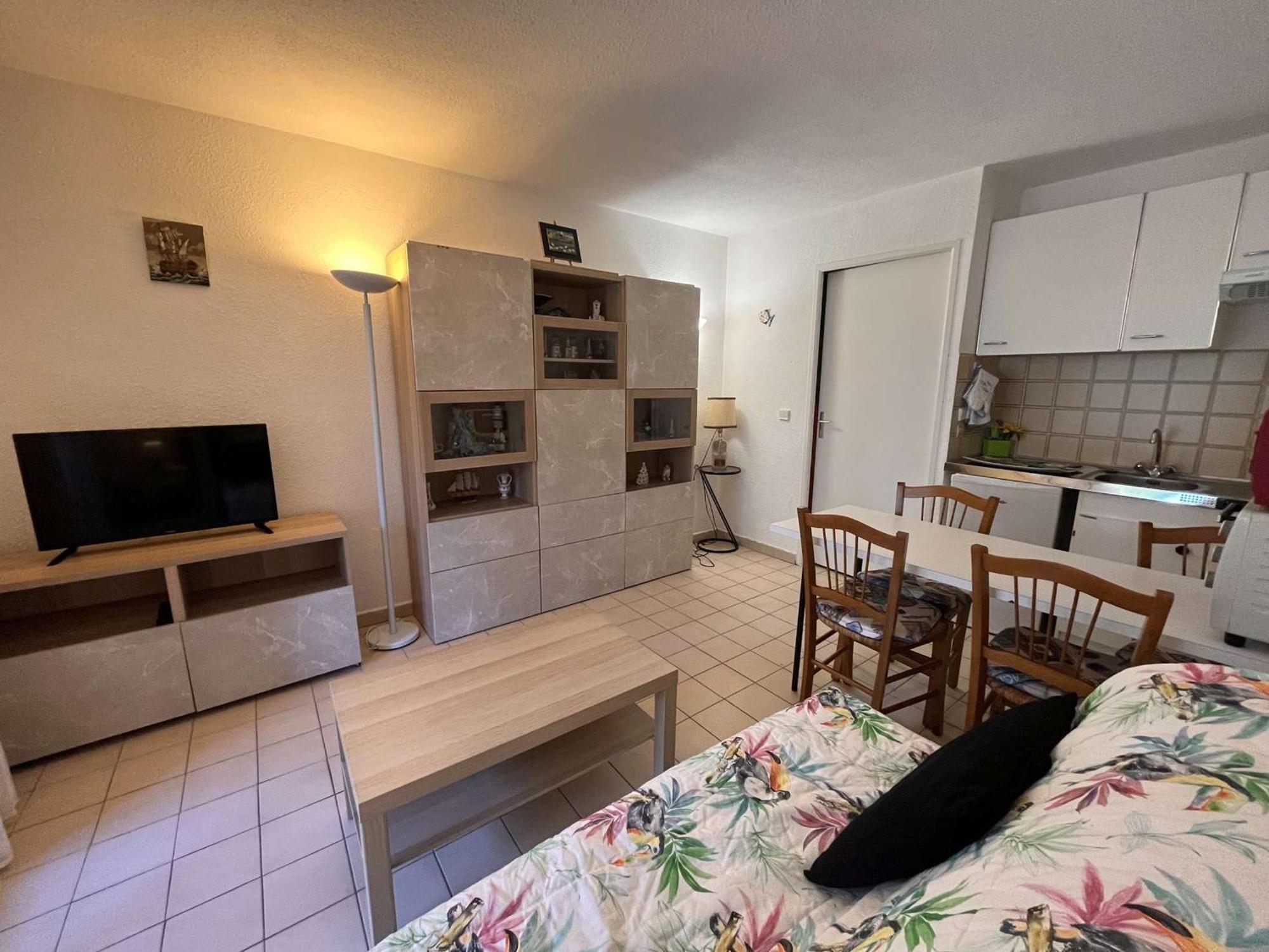 Studio Cabine Avec Piscine, Tennis Et Parking A 400M De La Plage - 4 Couchages, Saint-Aygulf - Fr-1-226A-89 Сен-Глф Экстерьер фото